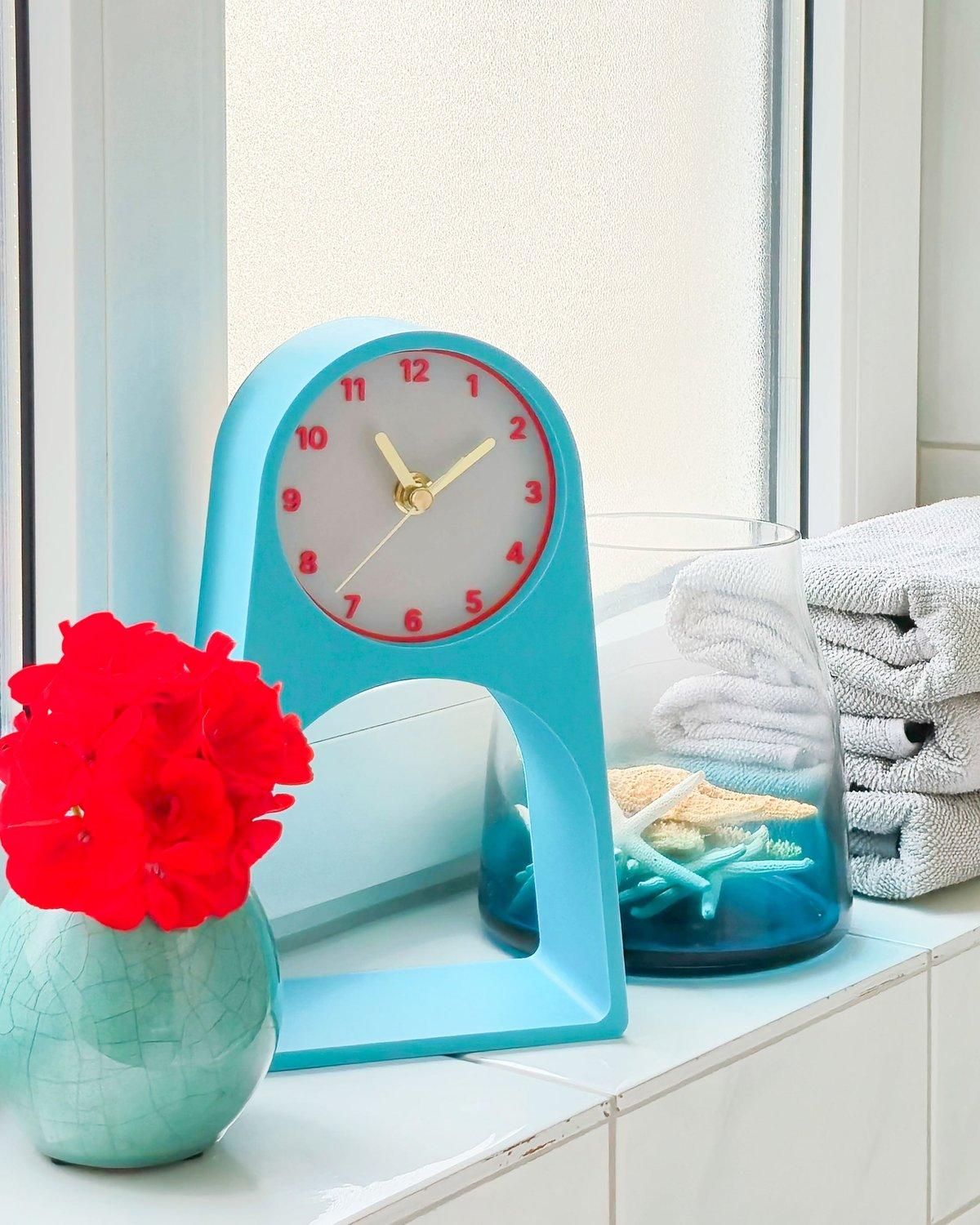 LEIF Table Clock - Turino