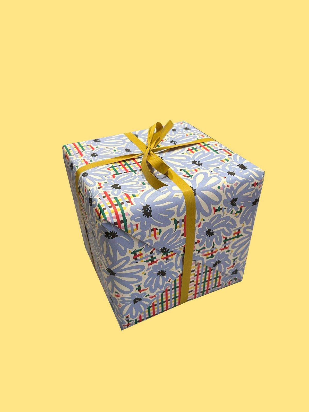 Wrapping Paper Blue Daisies