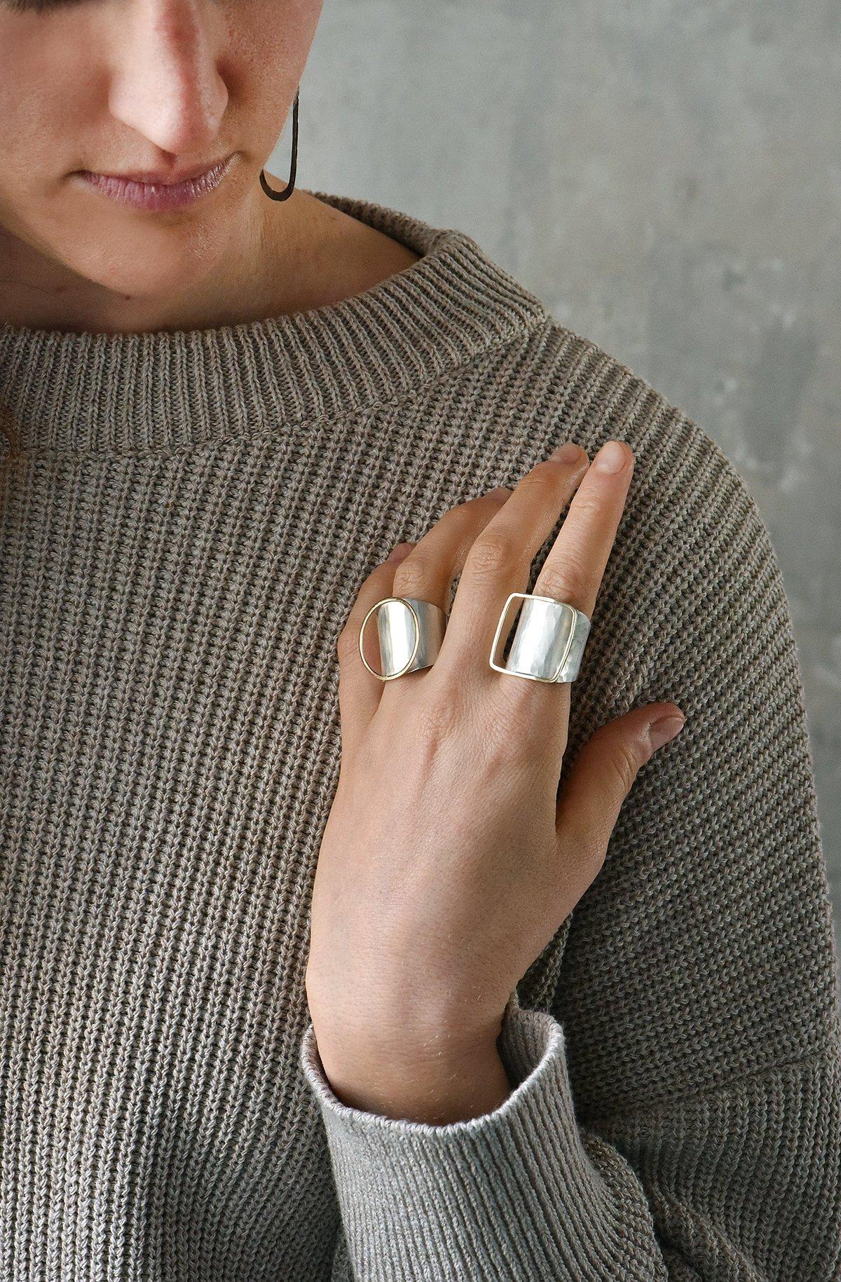Circular Diamond Ring Oxidized