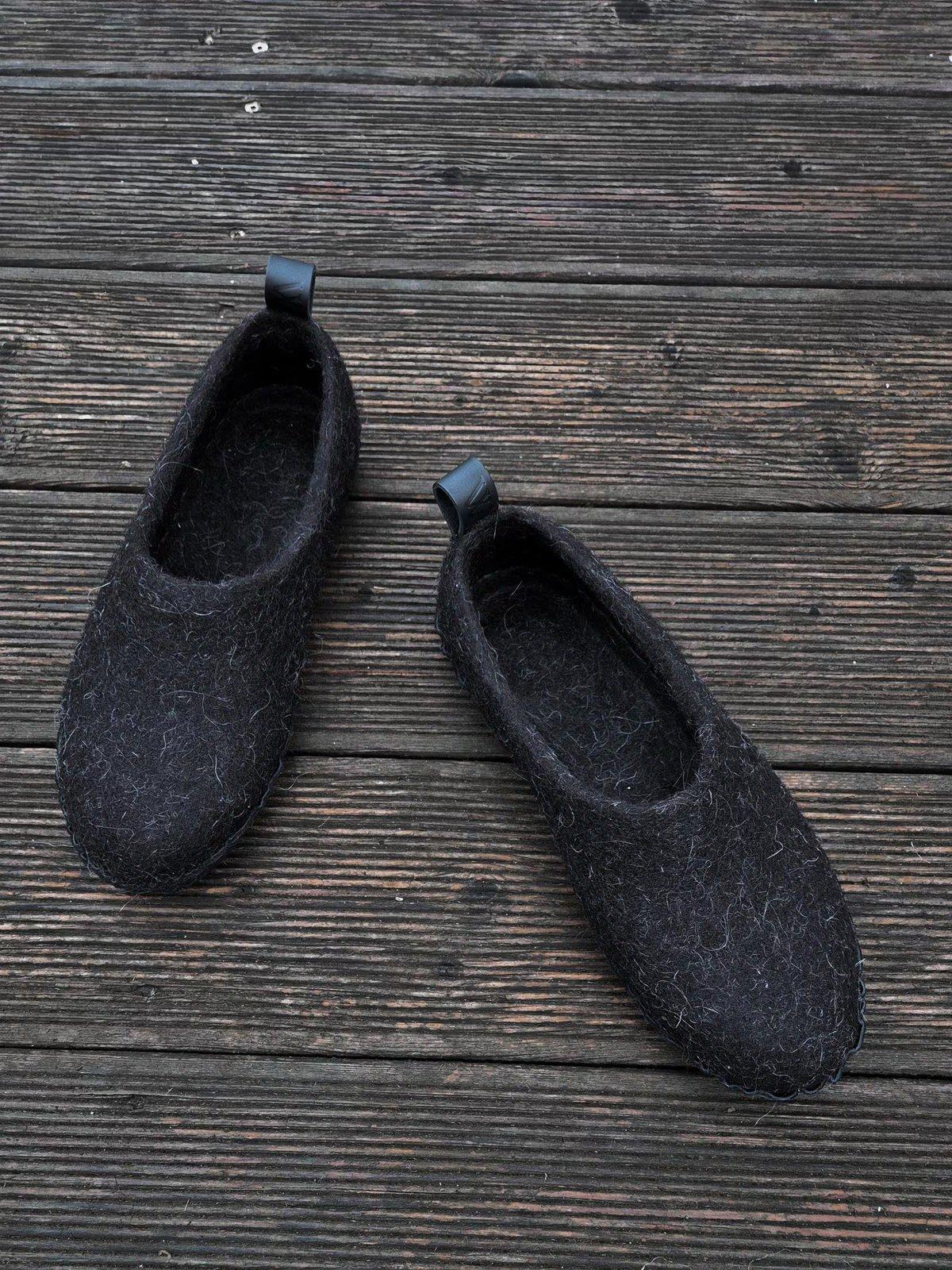 Felted Wool Clogs Dark Brown Apis
