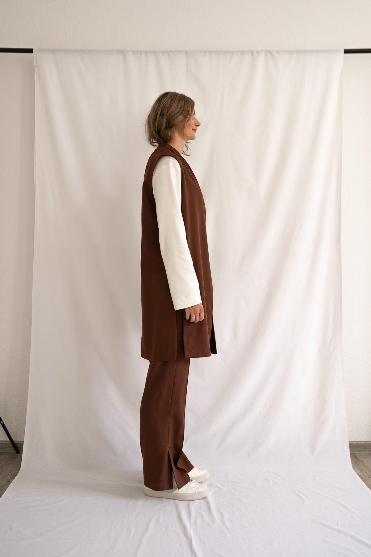 Mahogany Vest
