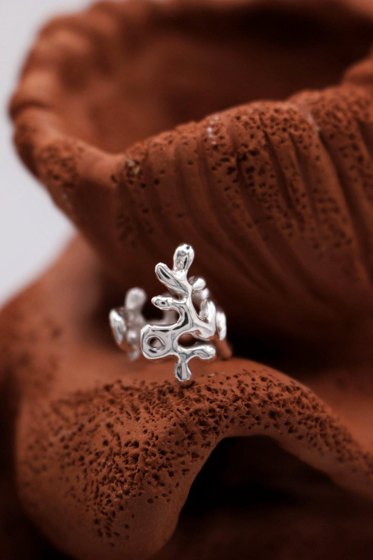 Savia Ear Cuff