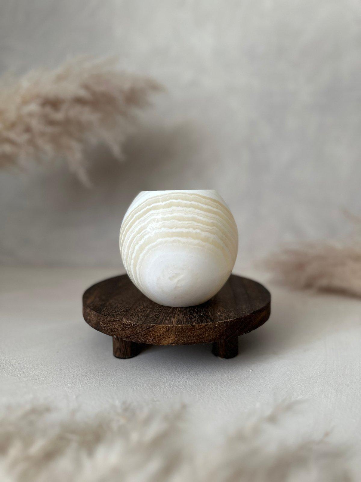 Alabaster | Calira