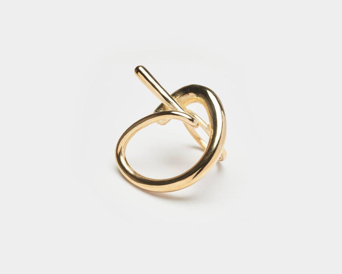 Loba Ring