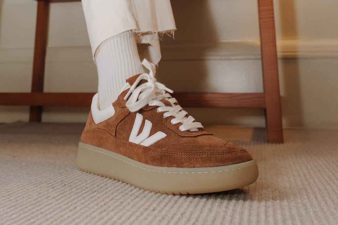The Misfit Sneakers - Cognac