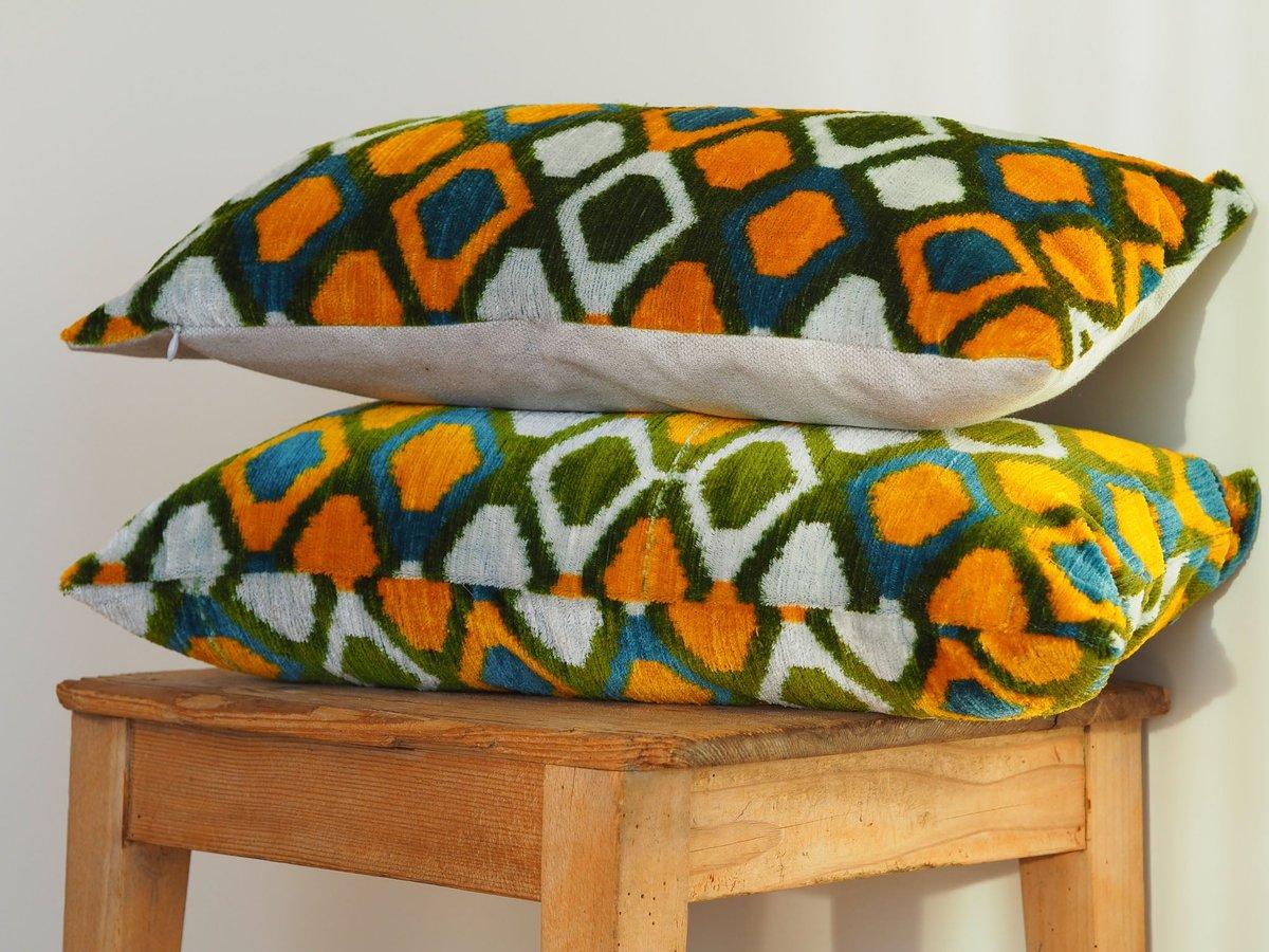 Namangan Silk Velvet Cushion Cover